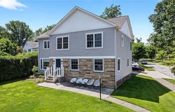 14370 Washington Boulevard, University Heights, OH 44118