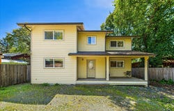 416 Birdie Lane, Redway, CA 95560