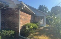 108 B Mt Vernon Court, Elizabethtown, KY 42701-1611