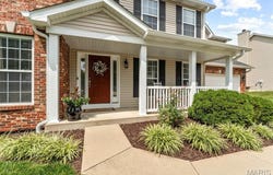 935 Saint Nicholas Drive, O'Fallon, IL 62269