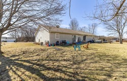 3446 E 69th Avenue, Merrillville, IN 46410