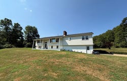 1388 Cooperstown Road, Franklin, PA 16323