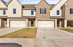 1104 Noble Flair Place, Granbury, TX 76049