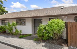 11530 SW MAJESTIC LN, King City, OR 97224