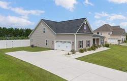 102 Burrington Lane, Jacksonville, NC 28546