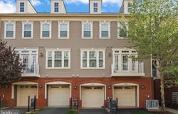 42593 SUNSET RIDGE Square, ASHBURN, VA 20148