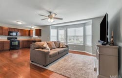 871 Foxgrove Drive, Fairview Heights, IL 62208