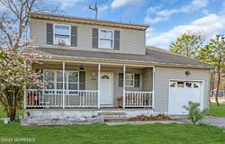 505 Albert Avenue, Lakewood, NJ 08701