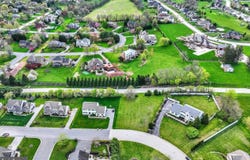 2741 PRIMROSE LANE N, YORK, PA 17404