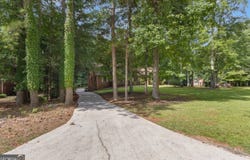 100 Queens Gate, Fayetteville, GA 30215