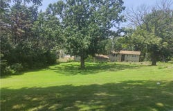 2220 James Court, Eagan, MN 55122