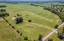 8808 D Highway, Napoleon, MO 64074