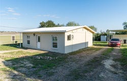 106 Overview DR, Zapata, TX 78076