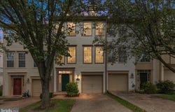9305 CHINA GROVE CT, MANASSAS, VA 20110