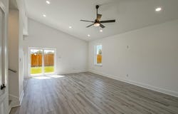 2825 LIVE OAK Drive, Terrytown, LA 70056