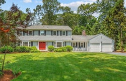 75 Walnut Drive, East Greenwich, RI 02818