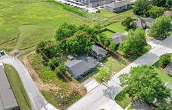420 Nunnalee Avenue, Van Alstyne, TX 75495