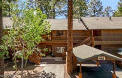 2522 Village Loop, Pinetop, AZ 85935