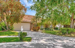 411 SW Magnolia Cove, Port Saint Lucie, FL 34986