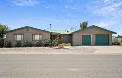 1043 Cheyenne, Los Alamos, NM 87544