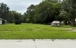 747 R Street, Loup City, NE 68853