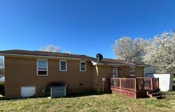 106 Barley Dr, Greenwood, SC 29646