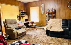 393 W CENTER St, Springville, UT 84663