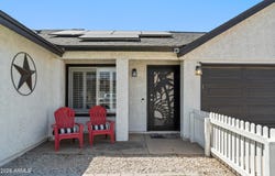 2213 W IRMA Lane, Phoenix, AZ 85027