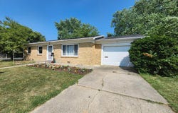 8 Blue River Drive, Columbia City, IN 46725