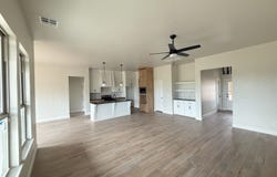 2706 Belle Crossing Dr, Enid, OK 73703