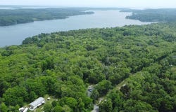 282 Back Narrows Road, Boothbay, ME 04537