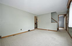 3743 Grant St, Castle Shannon, PA 15234