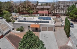 700 Sundown Court, Las Cruces, NM 88011