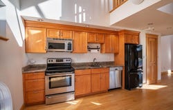 43 Center St, Northampton, MA 01060