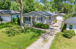 2218 Coolridge Road, Holt, MI 48842
