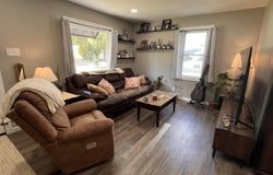 1712 SW Hope ST, Topeka, KS 66604