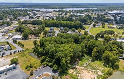W 10th Street, Washington, NC 27889