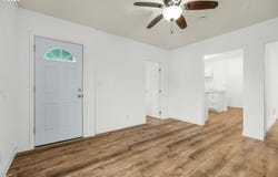 1100 S 7TH AVE, Kelso, WA 98626