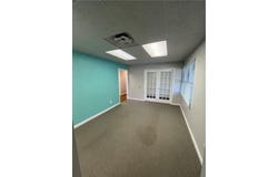 130  E Poplar  ST Unit #Suite D, Fayetteville, AR 72703