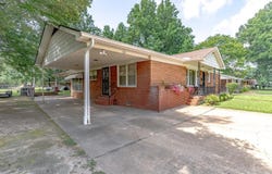 423 Laughrun Drive, Forrest City, AR 72335
