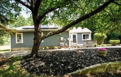 209-r South St, Hanson, MA 02341