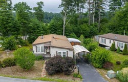 29 Pipers Way, Carver, MA 02330