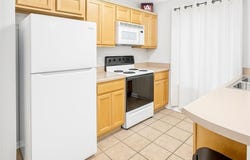 535 W GLENN AVENUE, AUBURN, AL 36832