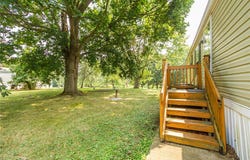 28 Glenview Drive, Manchester, NY 14432