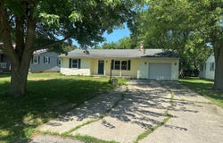 585 Betty Lou, Upper Sandusky, OH 43351
