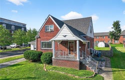 508 Hemlock St, Mt Pleasant Boro, PA 15666