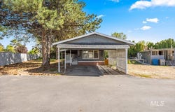 1410 W Flamingo Ave., Nampa, ID 83651