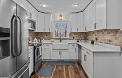 105 S Arcadia, Bogart, GA 30622