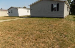 10900 St Clair Dr, Willis, MI 48191