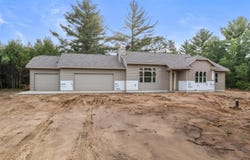 8894 Voit Lane, Nekoosa, WI 54457